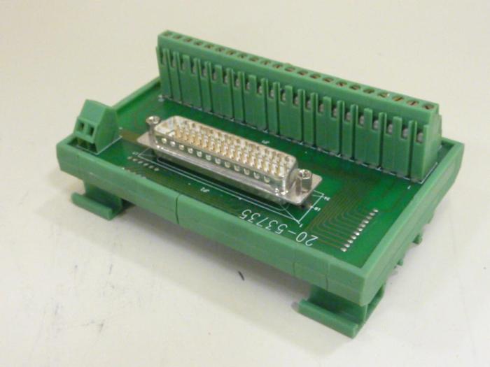 Used ALLEN BRADLEY Breakout Board 2090-U3BB-D44 SER B #64397