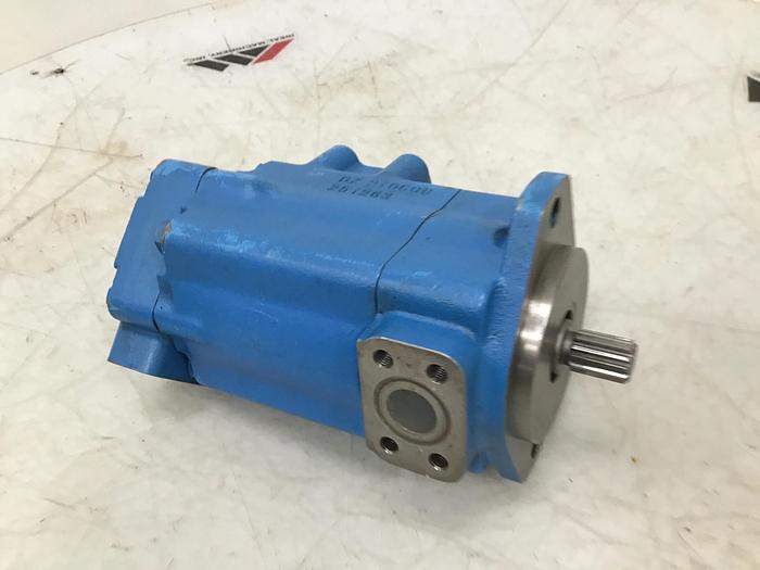 Used VICKERS Pump 2520V14AM811AA22L Used #145630