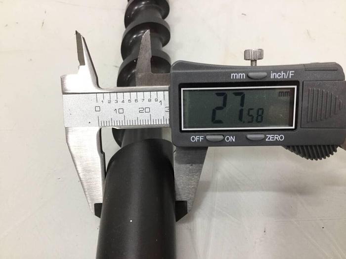 Used GENERIC 28 mm Material Feed Screw 28MM SCREW #92658