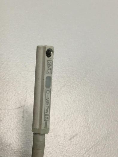 Used SMC Sensor Switch D-M9PW #115186
