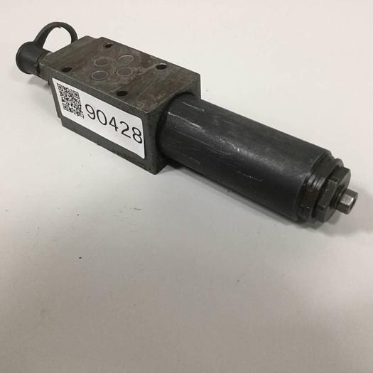 Used MANNESMANN REXROTH Hydraulic Valve ZDR6DP241150YM12 #90428