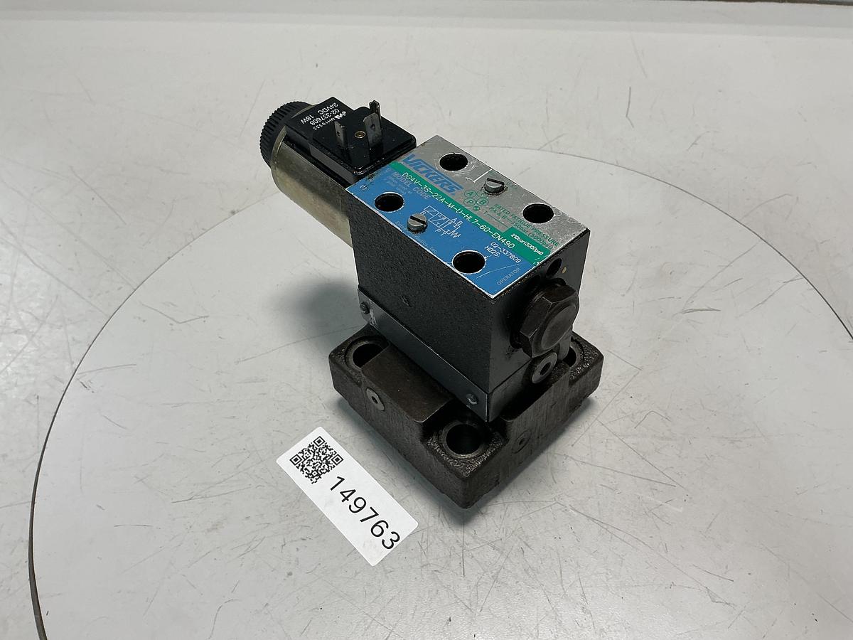 Used VICKERS DG4V-3S-22A-M-U-HL7-60-EN490