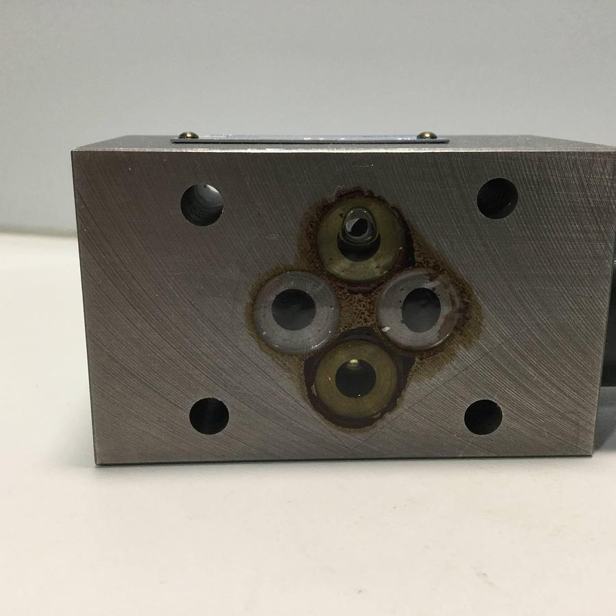 Used TOKIMEC Pressure Relief Valve TGMC-3-PT-FW-10-S1 USED