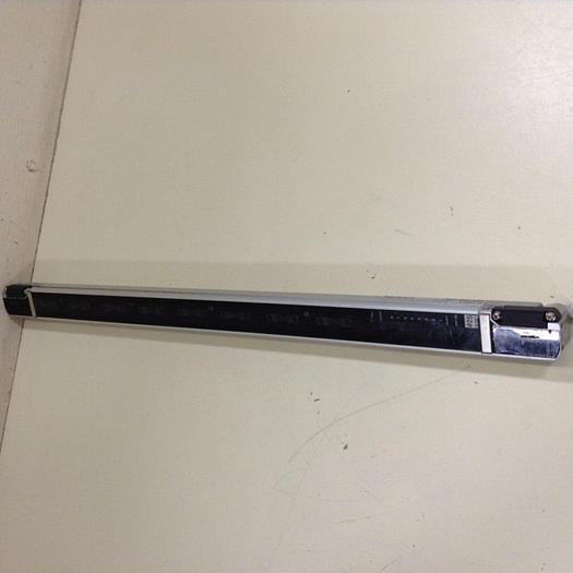 Used KEYENCE CORP Light Curtain Transmitter SL-C24H-T #79916