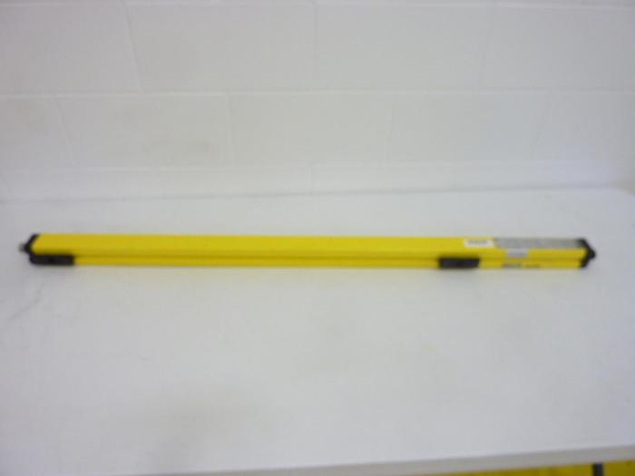 Used SICK OPTIC ELECTRONIC Light Curtain FGSE 1200-22 Used