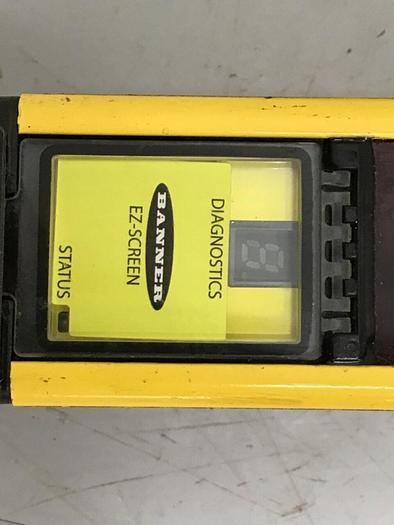 Used BANNER ENGINEERING Light Curtain Transmitter SLSE30-750Q8 #133668
