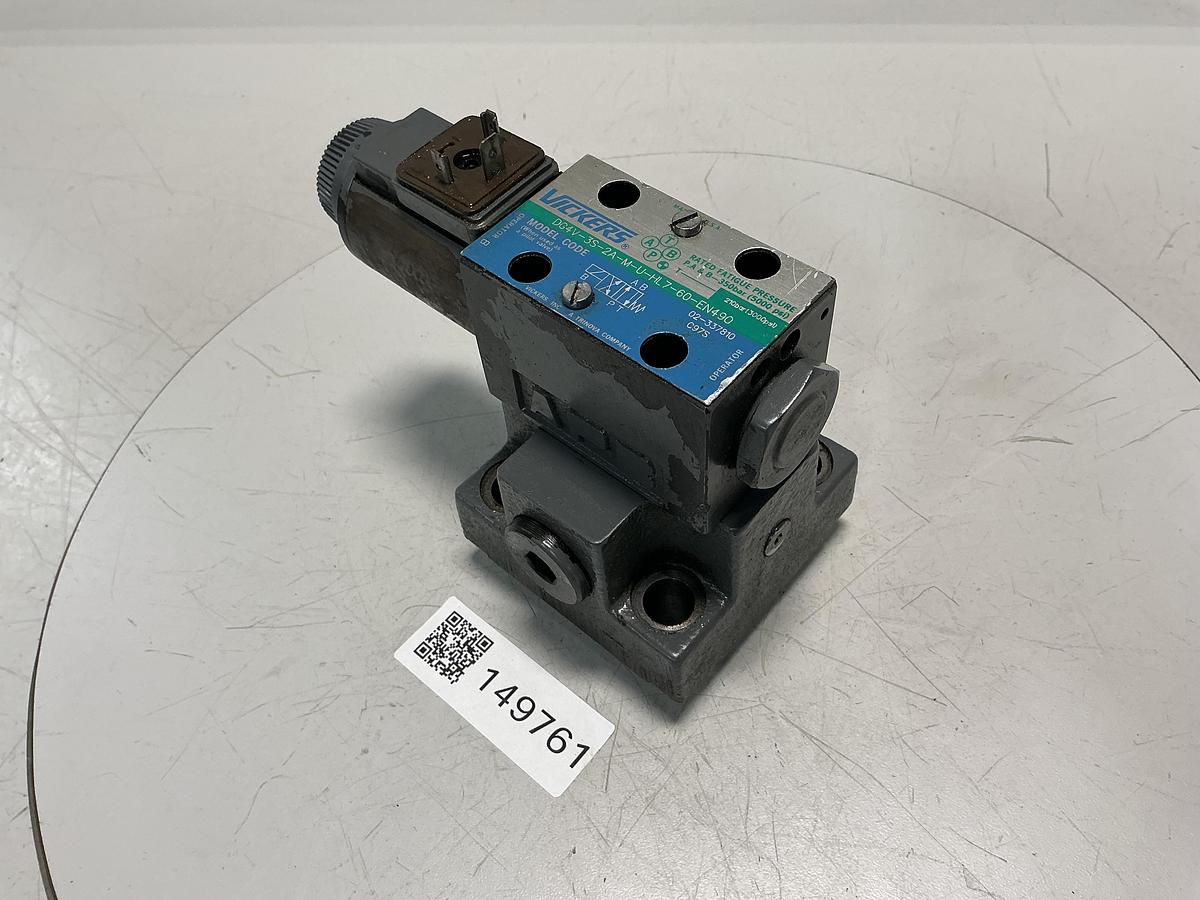 Used VICKERS DG4V-3S-2A-M-U-HL7-60-EN490