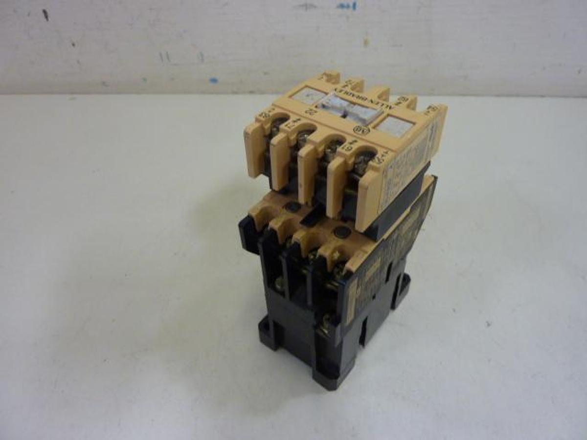 Used ALLEN BRADLEY Contactor 100-A09ND3 SER B Used