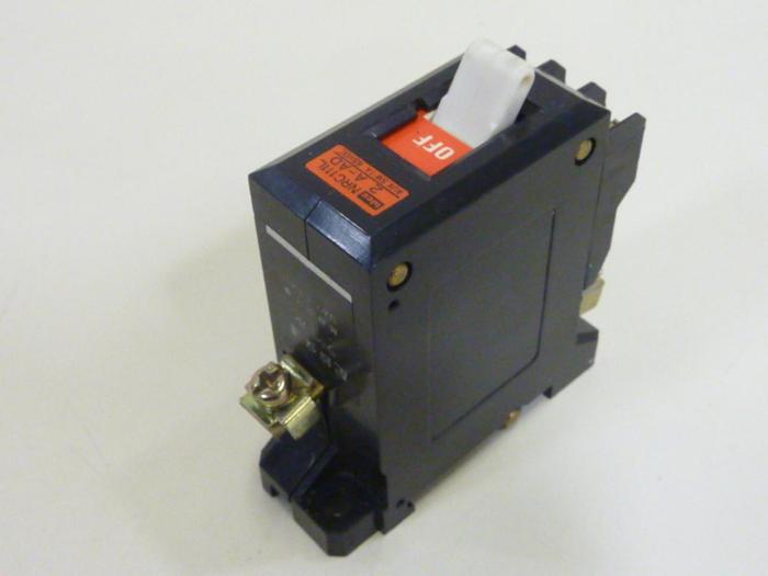 Used IDEC Circuit Protector NRC111L/2A-AD #64270