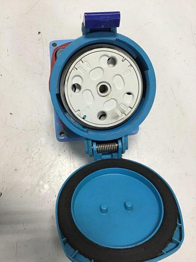 Used MELTRIC Receptacle / Connector 37-64943 #69722