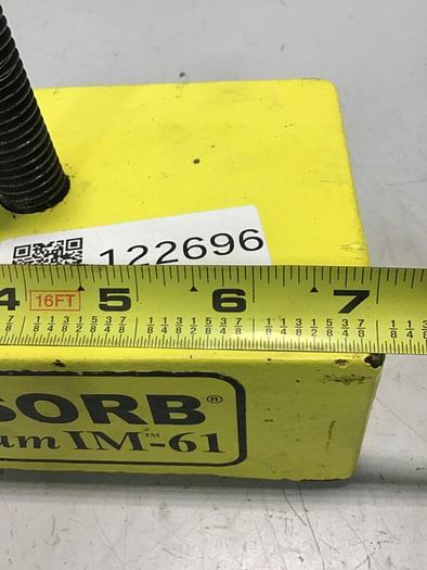 Used UNISORB Leveling Mount Pad 7 x 4 QUANTUM IM-61 #122696
