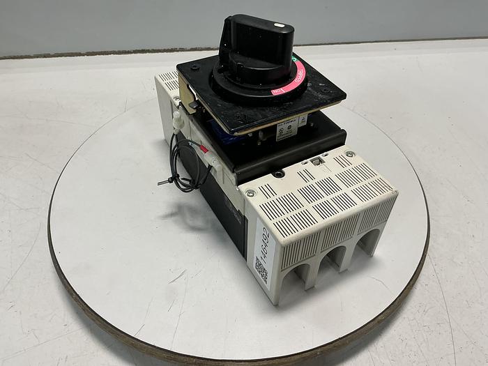 Used MITSUBISHI NF-SFW370