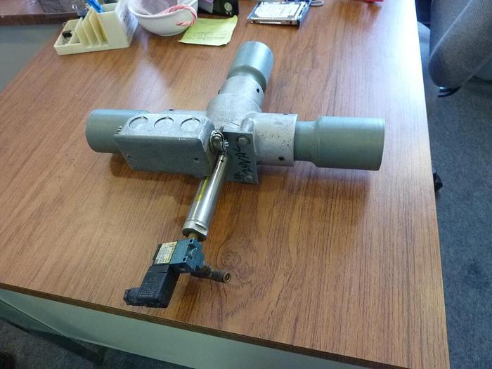 Used GENERIC T-Valve 405516 #2654