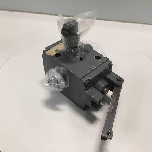 Used TOKYO KEIKI Valve DT2S4-012A-50-JA-S15-J #98166