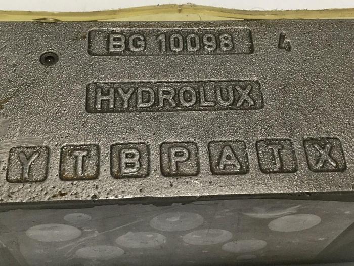 Used HUSKY Valve ZFM2EP10PPA4EK0ZS3B/DMO210 Used