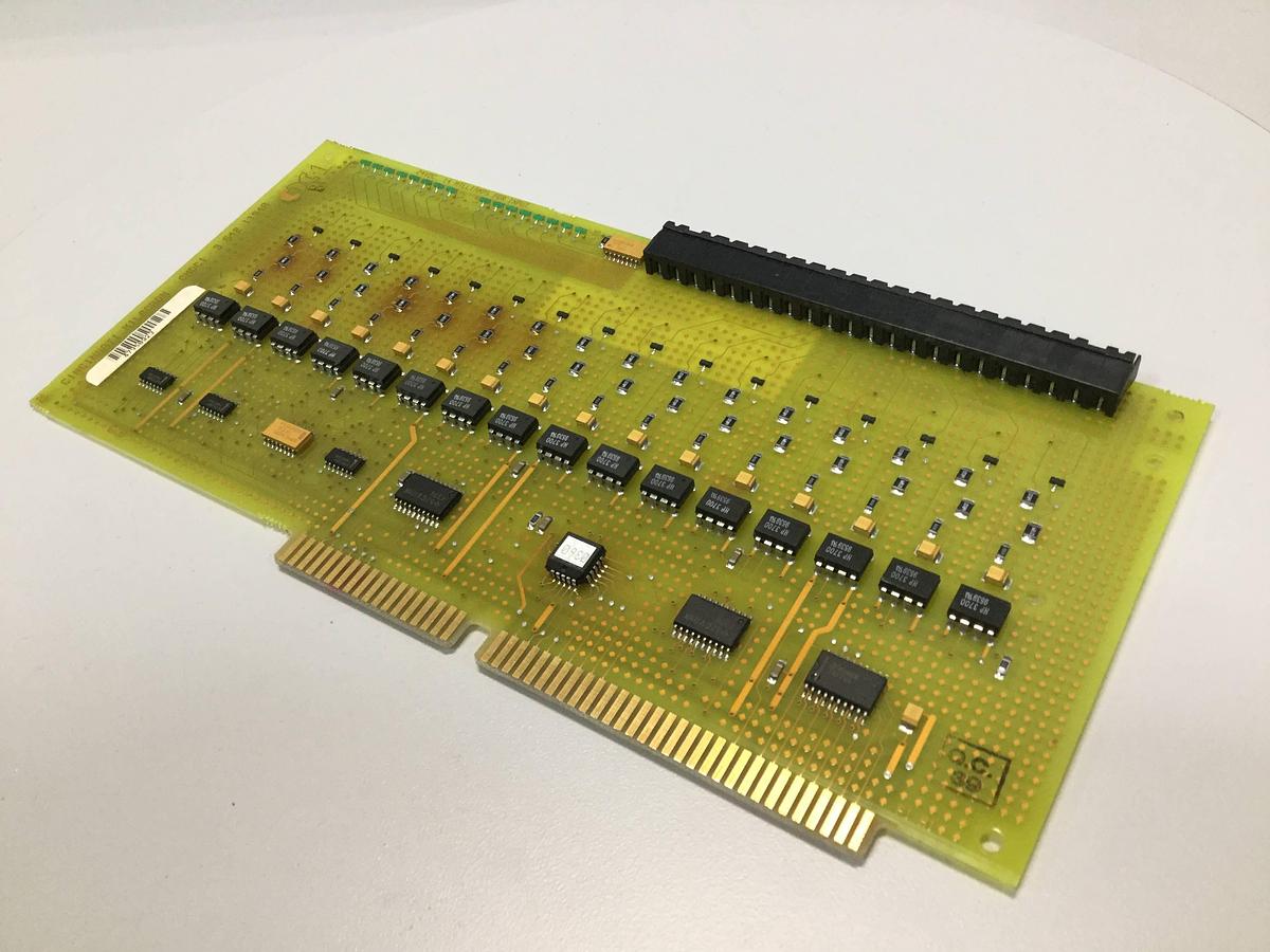 Used CINCINNATI MILACRON Circuit Board 3-542-1194A Used