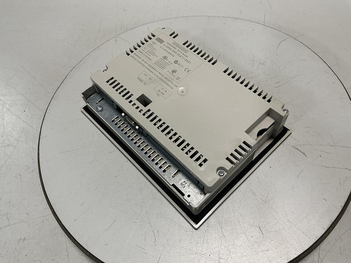 Used SIEMENS 6AV6 640-0CA11-0AX1
