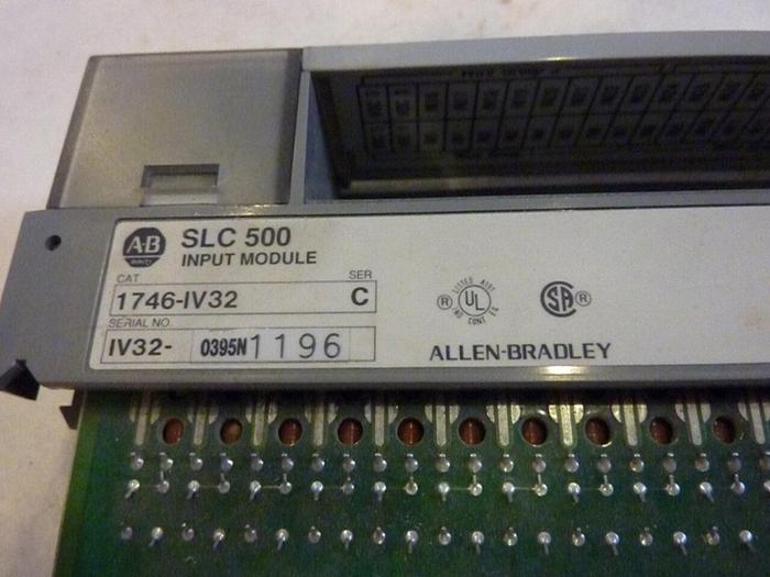 Used ALLEN BRADLEY Input Module 1746-IV32 SER C #5150