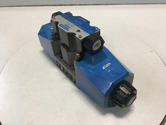 Used VICKERS Directional Control Valve DG4V56CMP7LH740 #137963
