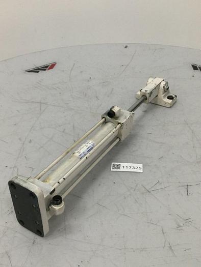 Used HORIUCHI MACHINERY Injection Sled Cylinder F8-SA 1FB32C140N170-BOD #117325