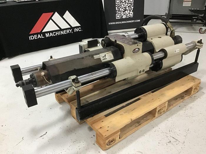 Used FERROMATIK MILACRON 4.44 Oz Injection Unit VV85-4.44 / IU Used