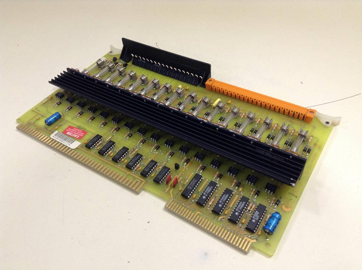 Used CINCINNATI MILACRON I/O Board 3-531-4479A Used