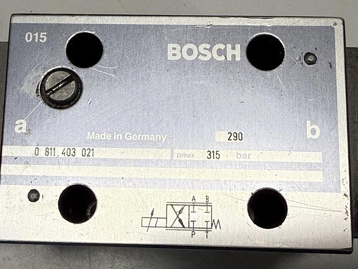 Used BOSCH 0 811 403 021