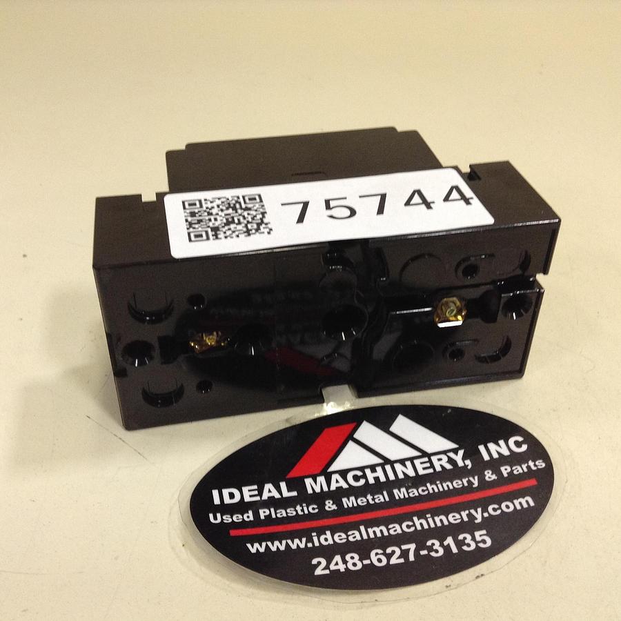 Used MITSUBISHI 10 Amp Circuit Breaker NF30-CS-10 Used