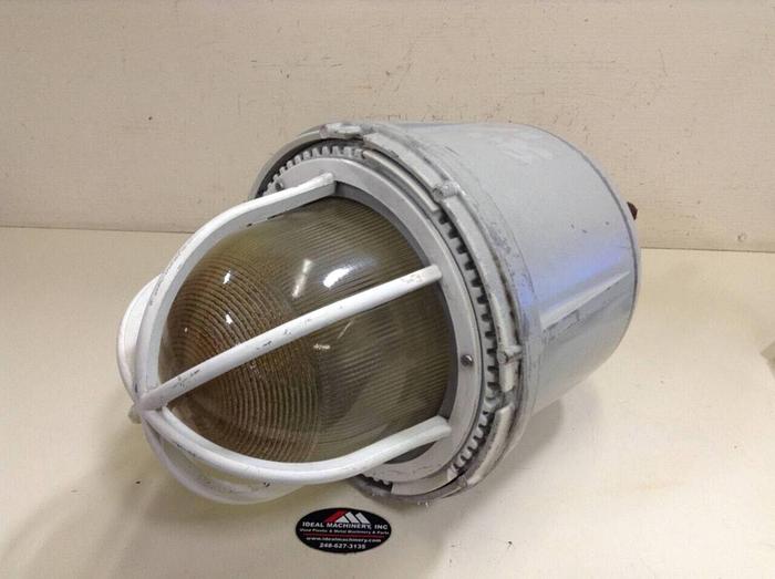 Used GENERAL ELECTRIC Explosion Proof Lighting Fixture H9115S3PHH Used