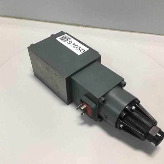 Used REXROTH Valve 4WRE10EA641124Z4M193 #97050