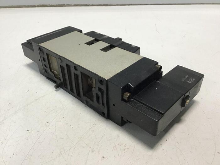 Used SMC Air Valve NUFS5310-5DZ #130904
