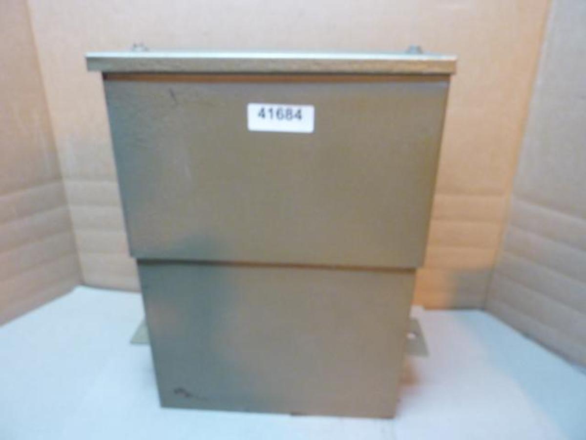 Used CORNELL DUBILIER Capacitor ICC1025F33 USED