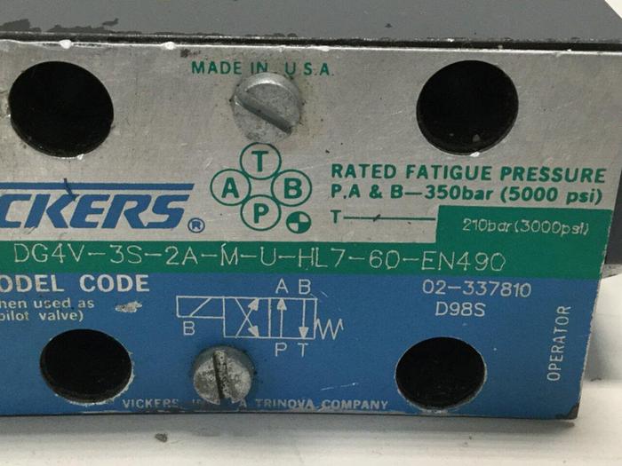 Used VICKERS Valve DG4V3S2AMUHL760EN490 Used