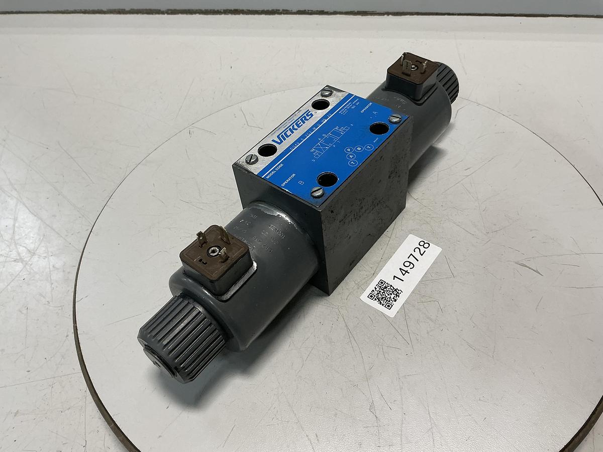 Used VICKERS DG4V 5 2CJ M U H6 20