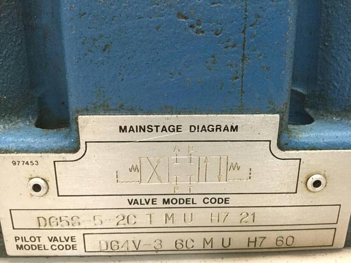 Used VICKERS Directional Control Valve DG5S52CTMUH721 #99334