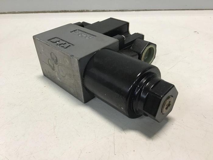 Used TOKIMEC Valve DG4SM-3-2A-P7-H-54 Used