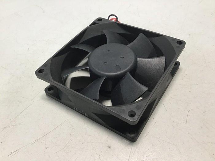 Used TOYO DC Brushless Fan USTF802512HW Used
