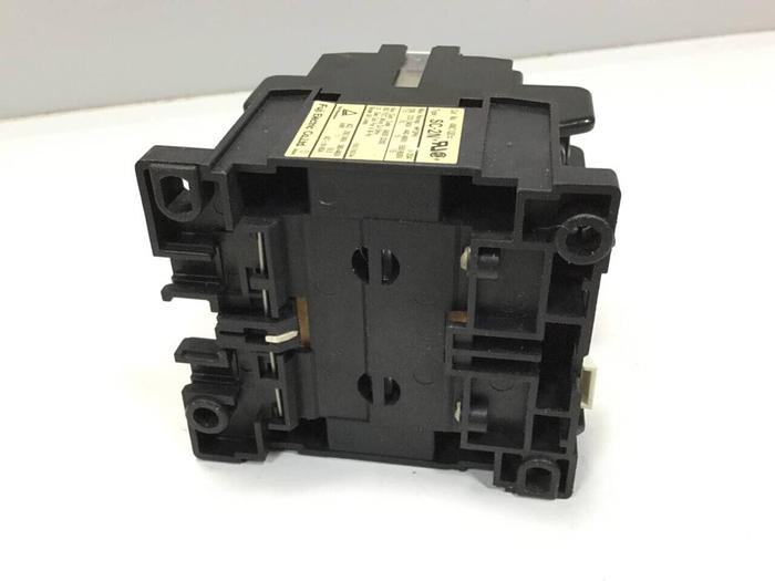 Used FUJI ELECTRIC Contactor SC-2N 4NC1Q0 #97900