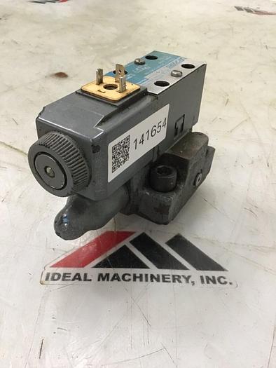Used VICKERS Hydraulic Valve CVCS25C1S2W24510AP10 #141654