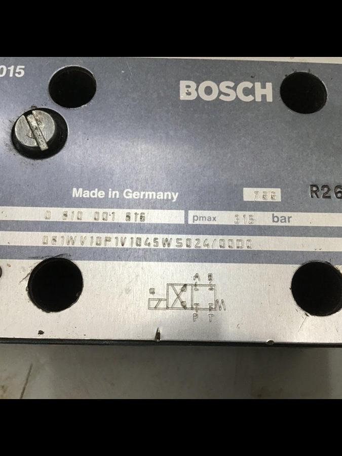 Used BOSCH Valve 0 810 001 816 081WV10P1V1045WS024/00D0 USED