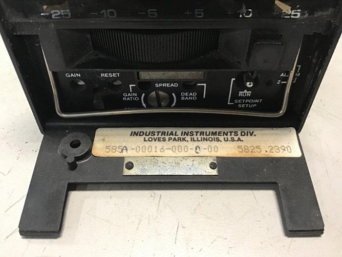 Used BARBER COLMAN Temperature Controller 585A-00016-000-0-00 #129800