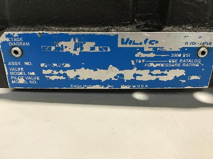 Used VICKERS DG4V-3S-6C-M-U-HL7-60-EN490-B13