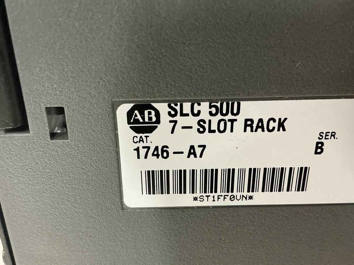 Used ALLEN BRADLEY 1746-P1 / SLC 500