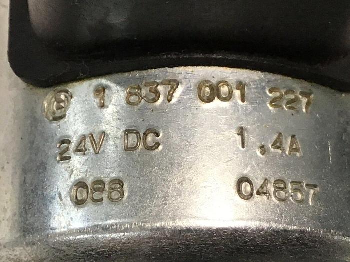 Used BOSCH Relief Valve 9810231459 081WV06P1V1091WS024/00D51 Used