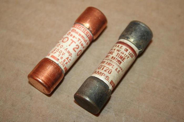 Used GOULD / SHAWMUT 20 Amp Fuse OT20 Used