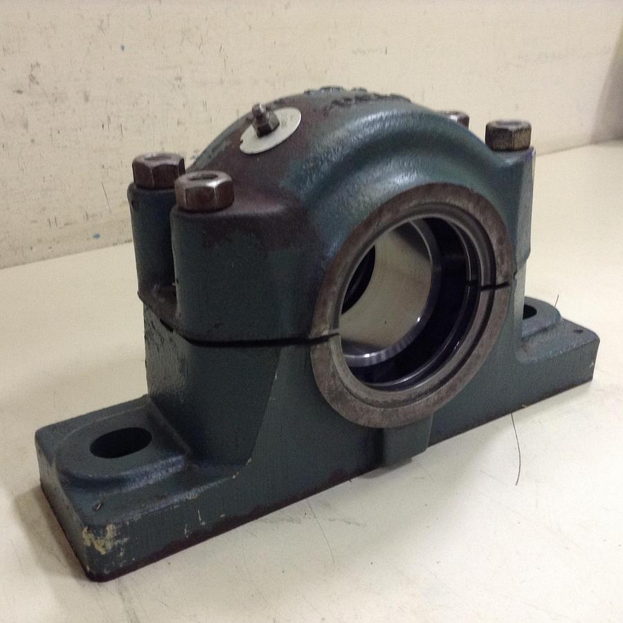 Used DODGE Pillow Block Roller Bearing SAF XT 517 Used