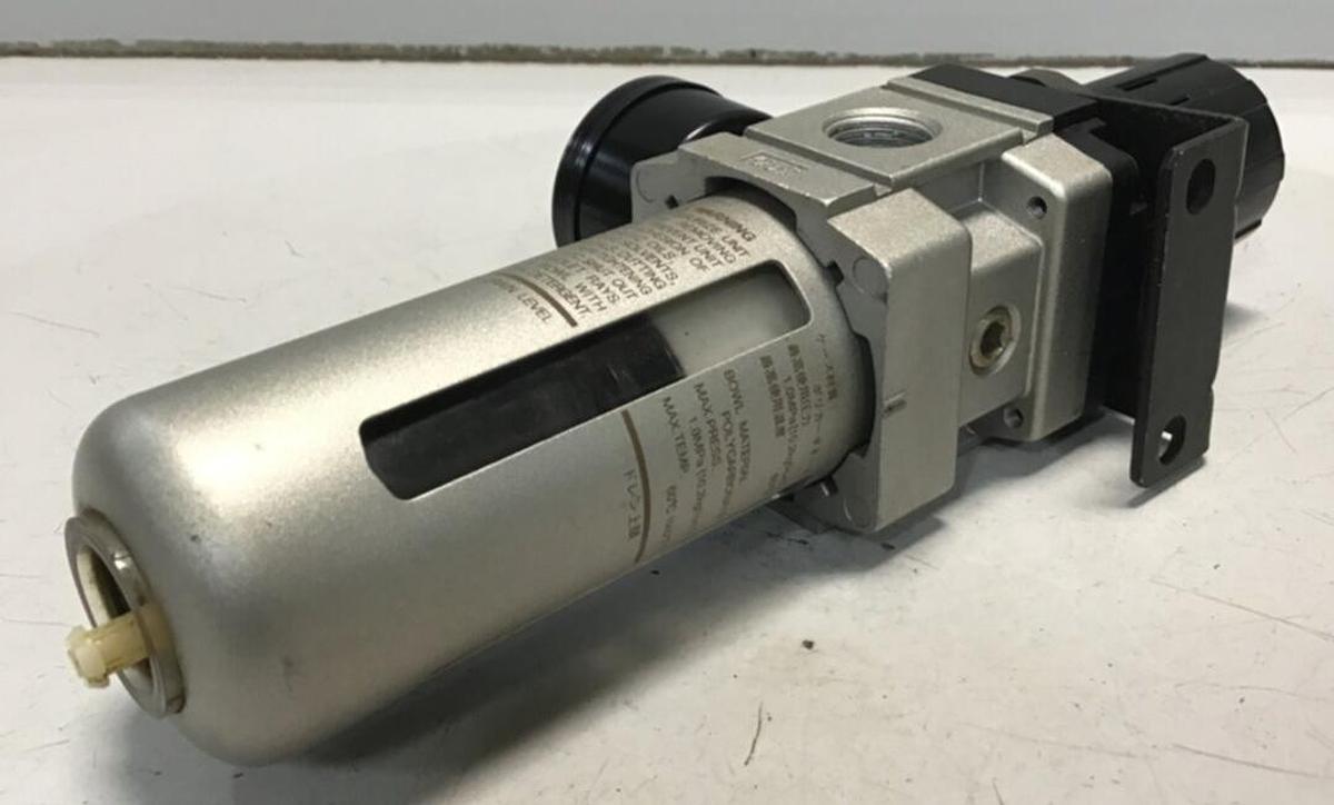 Used SMC Regulator AW3000-030 USED