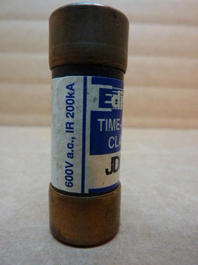 Used EDISON 8 Amp Fuse JDL-8 #27762