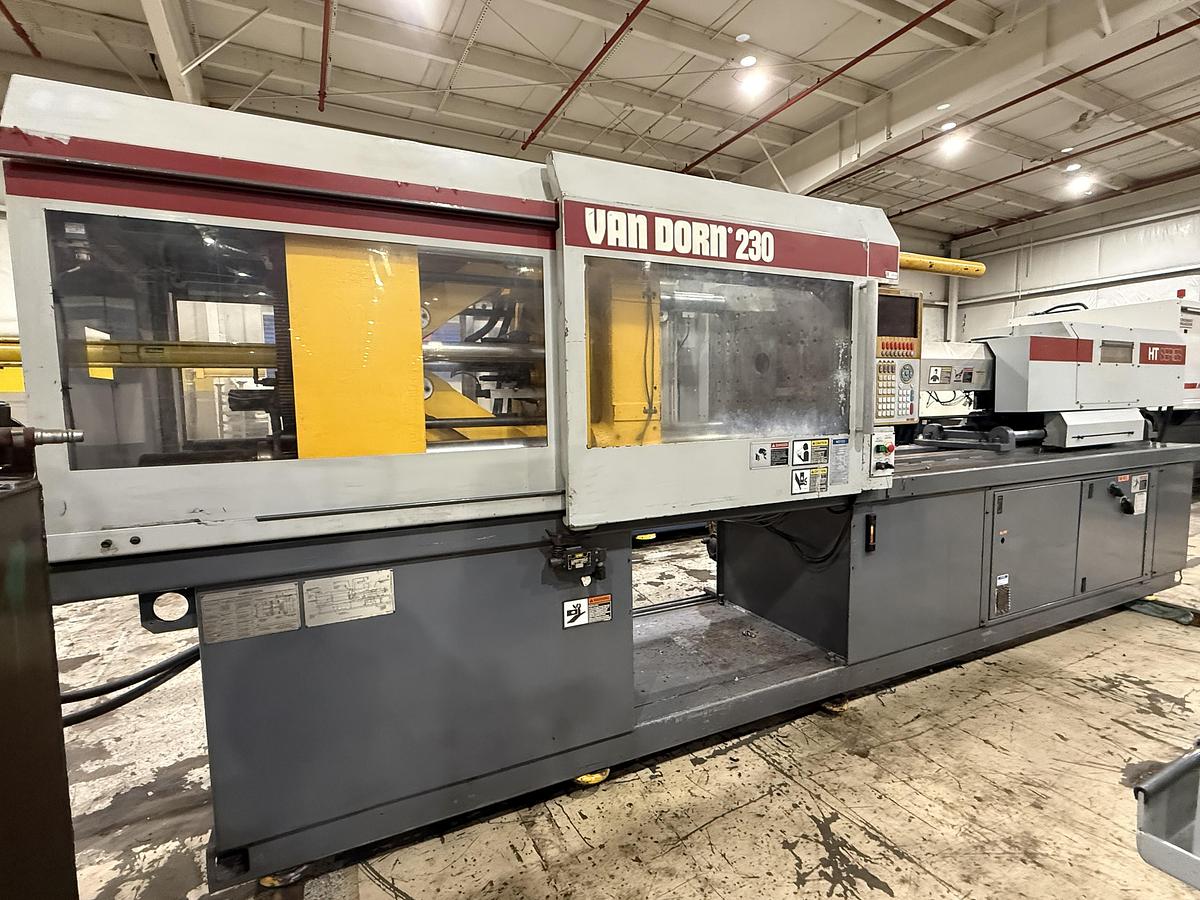 Used 2000 VAN DORN DEMAG 230 Ton Injection Molding Machine 230HT1220 USED #152289
