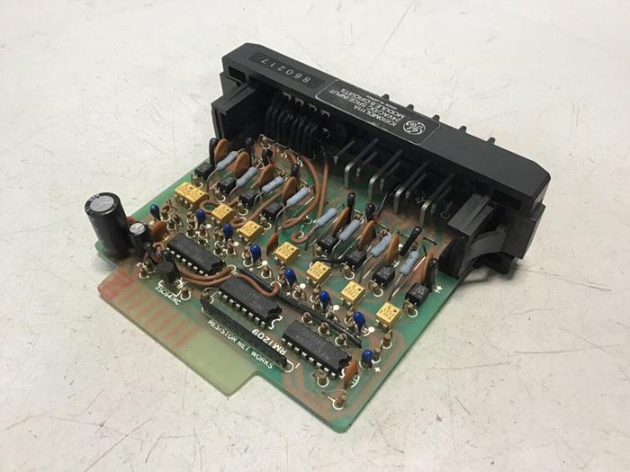 Used GENERAL ELECTRIC / GE Input Module IC610MDL111A #27654